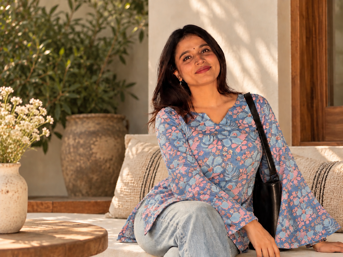 Meher, Your everyday floral kurti, made for office days, college and everything in between.